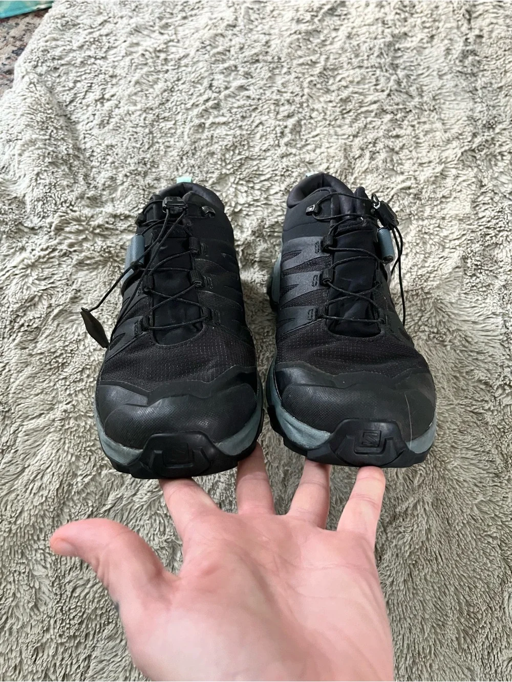 Salomon Woman’s X Ultra GTX Hiking Sneakers